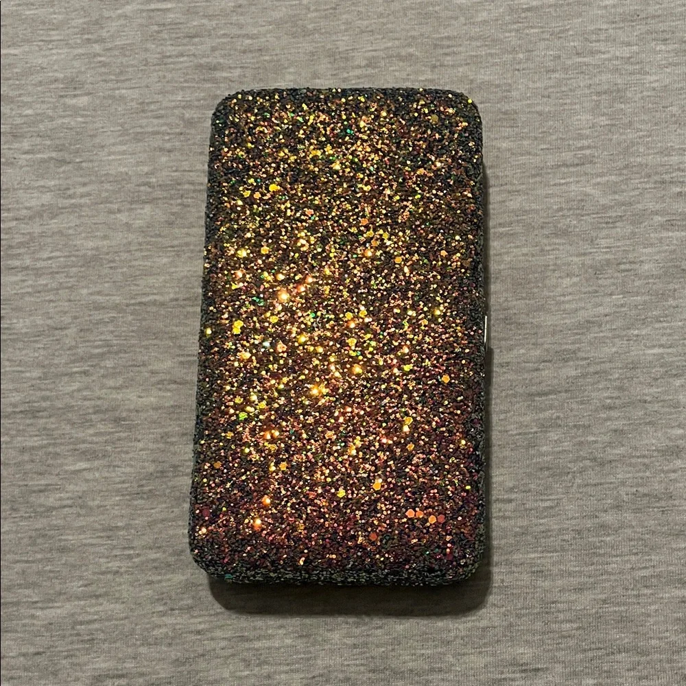 IT COSMETICS Rockstar Brushes Set Powder Highlight Shadow + Glitter Clutch NWOT - Picture 2 of 6